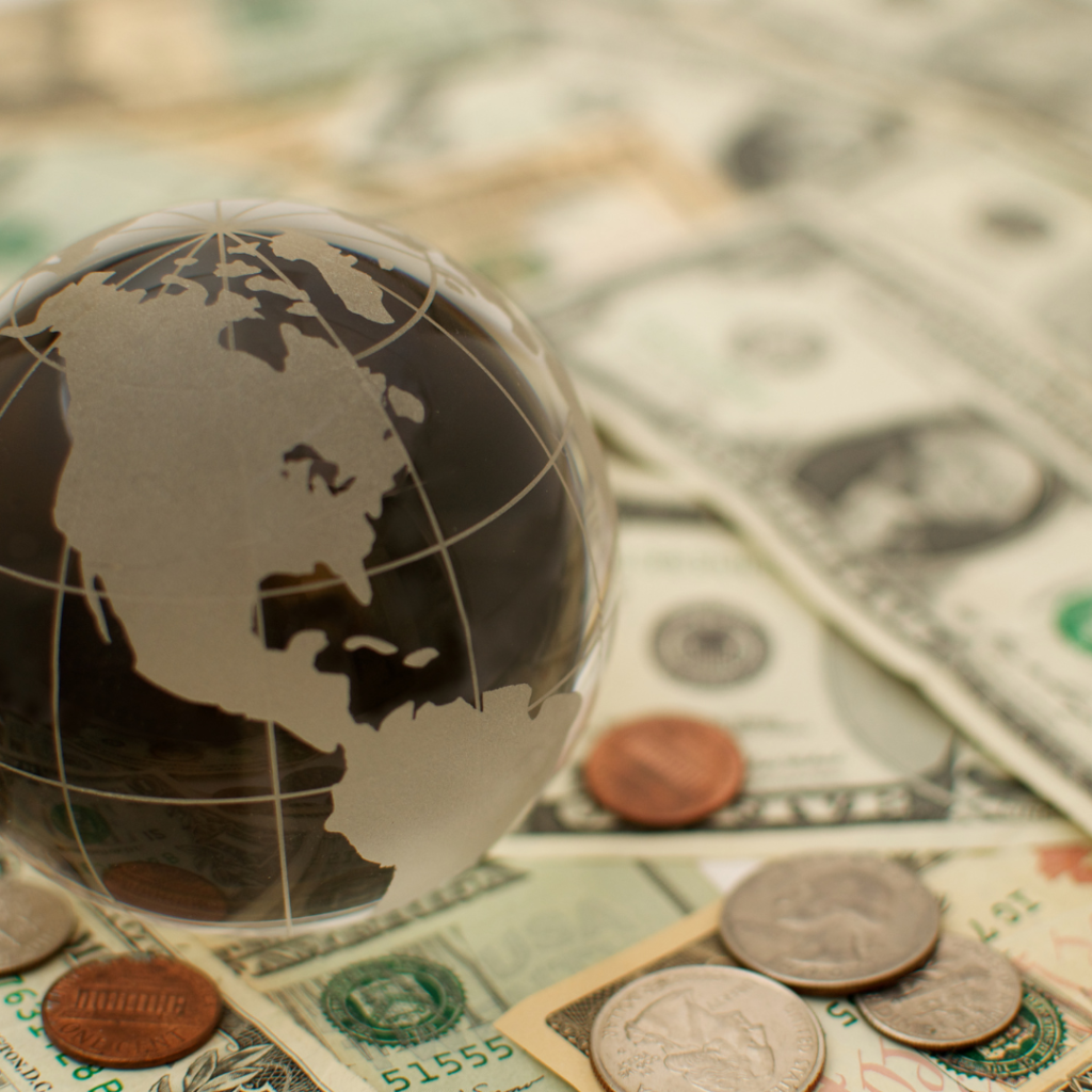 El sector económico aboga por eliminar el Impuesto de Patrimonio y armonizar Sucesiones